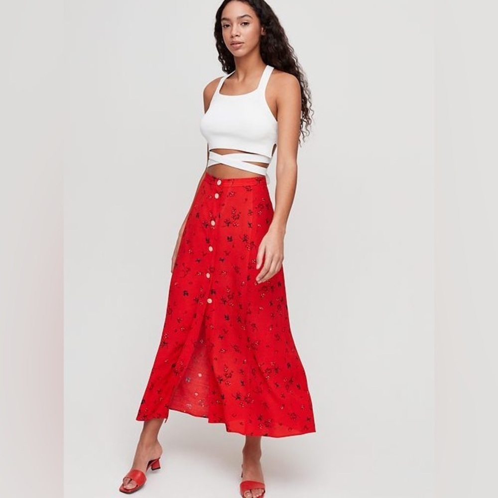 ARITZIA - Wilfred Red Amelie Skirt with Floral Motif